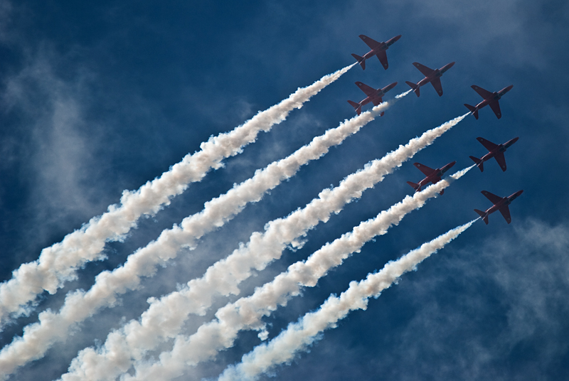116_Radom_Air Show_Red Arrows na British Aerospace Hawk T1.jpg
